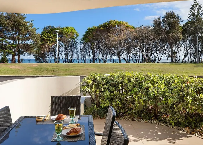Waterview Beachside Apartment - Palms 2