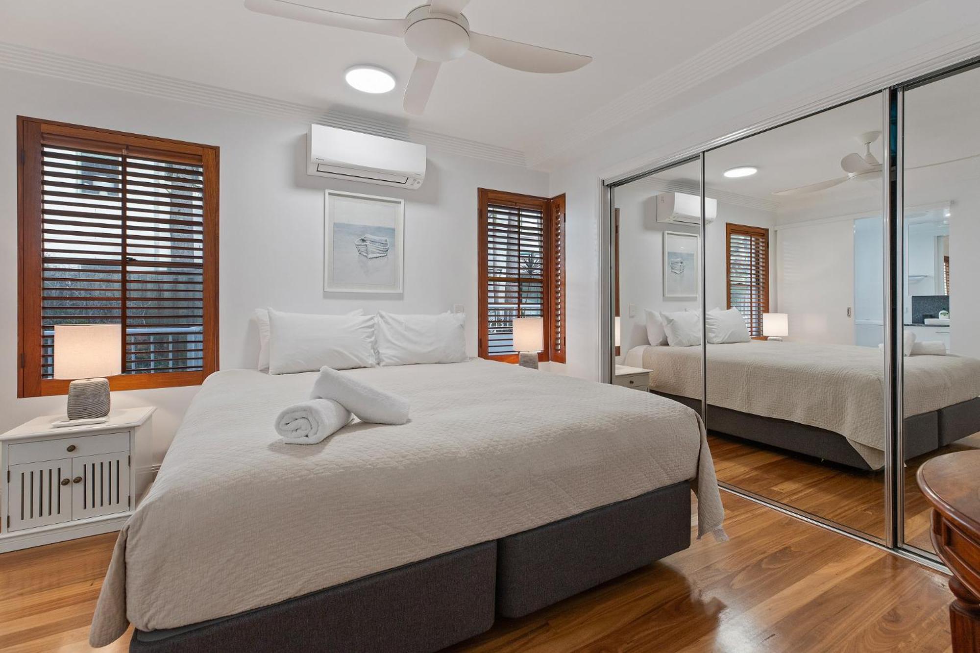 Holiday home Waterview Beachside - Palms 2